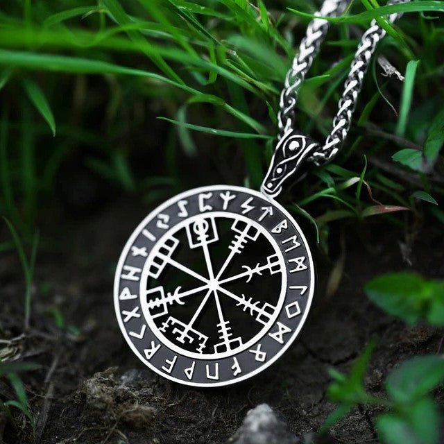 Runic Vegvisir Pendant