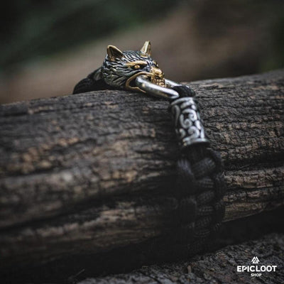 Fenrir Wolf Paracord Bracelet