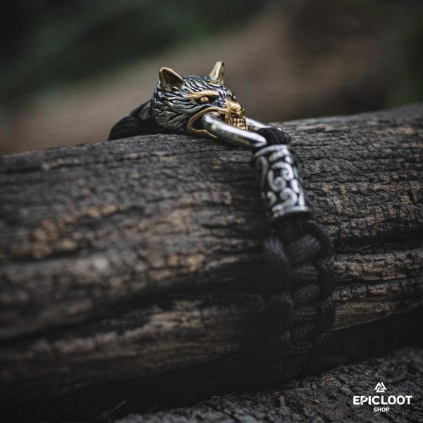 Fenrir Wolf Paracord Bracelet - Viking Bracelet - Alternative Angle | Epic Loot Shop