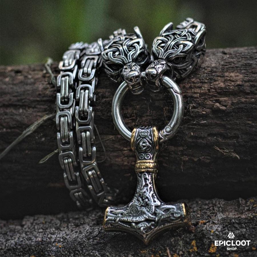 King Chain Wolves Holding Mjolnir Pendant