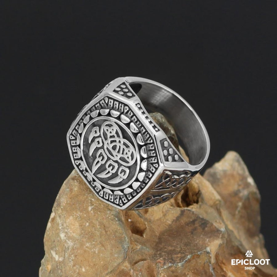 Nordic Viking Wolf Paw Ring