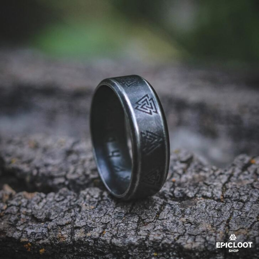 Runic Valknut Ring