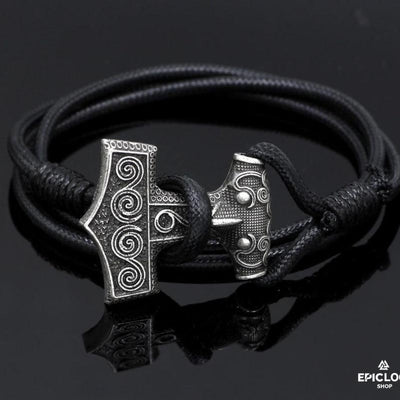 Thors Mjolnir-Hammer