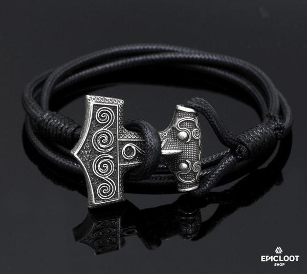 Thors Mjolnir Hammer - Mjolnir Necklace - Detailed View | Epic Loot Shop