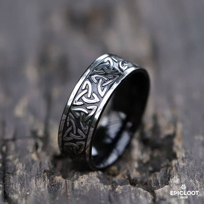 Trinity Knot Nordic Ring