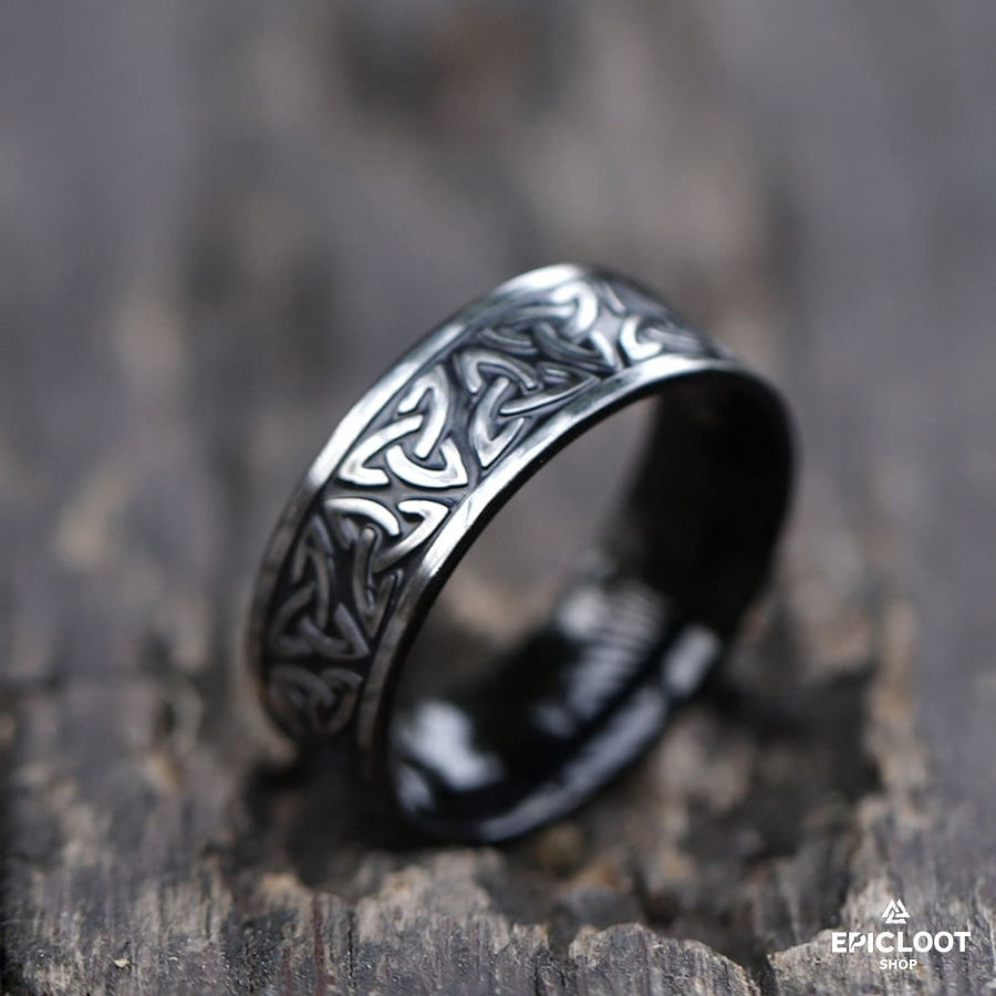 Trinity Knot Nordic Ring