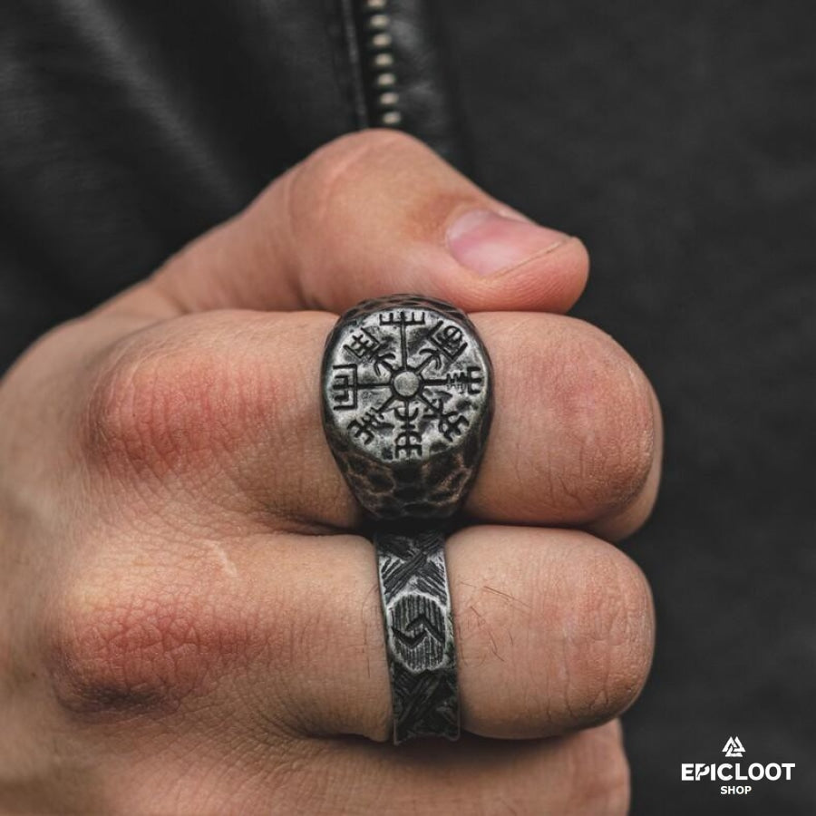 Vegvisir Ring Antique Style