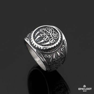 Viking wolf paw ring