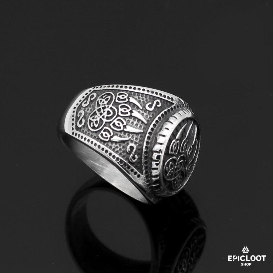 Viking wolf paw ring