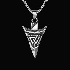 Odinovo vedení: Přívěsek Valknut a Gungnir s runou Othala