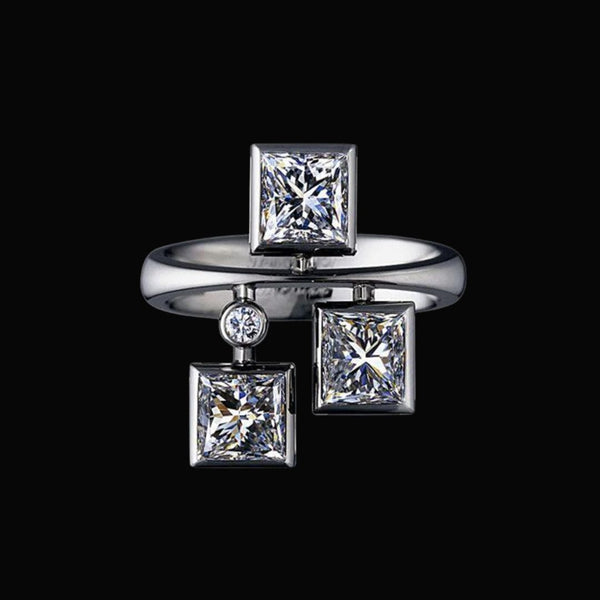 The Queen's Frame Ring - Norse Women's Ring | Epic Loot Shop