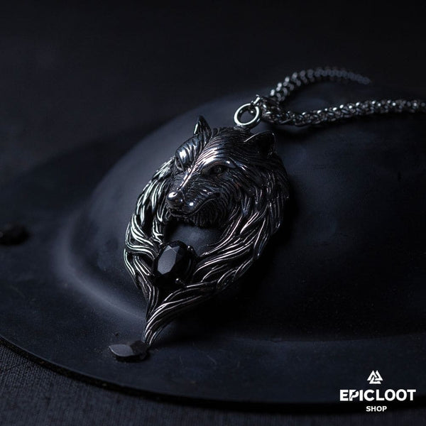 Nordic Wolf Fenrir Hold Black Gemstone Necklace