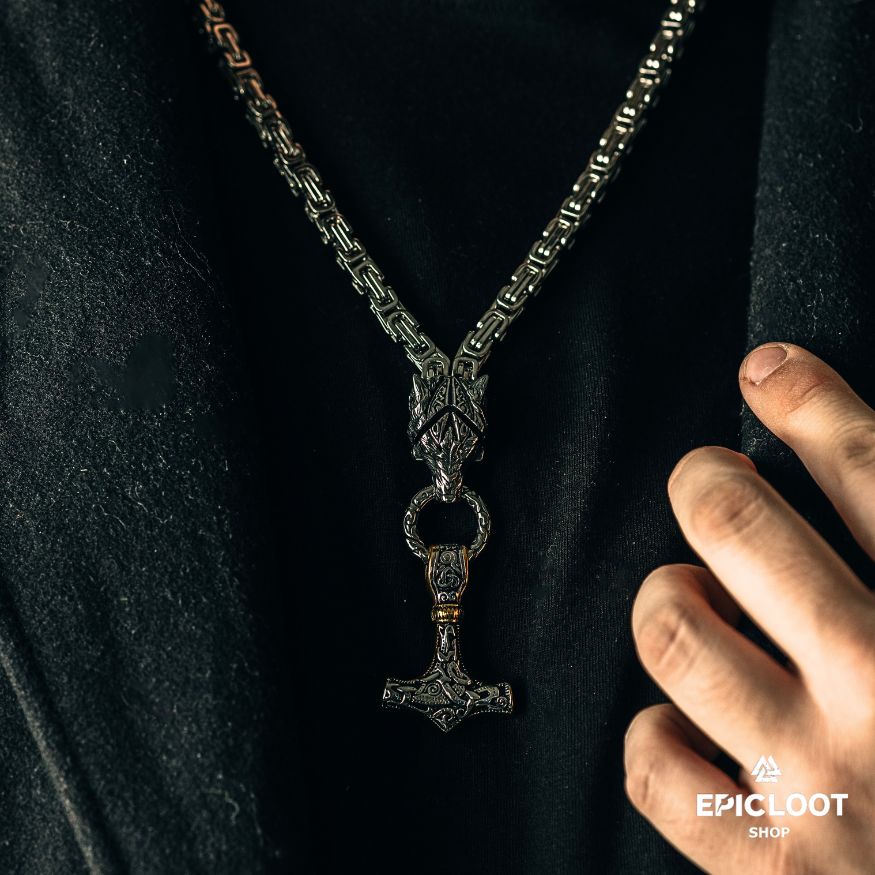 King Chain Fenrir Holding Mjlonir Viking Necklace