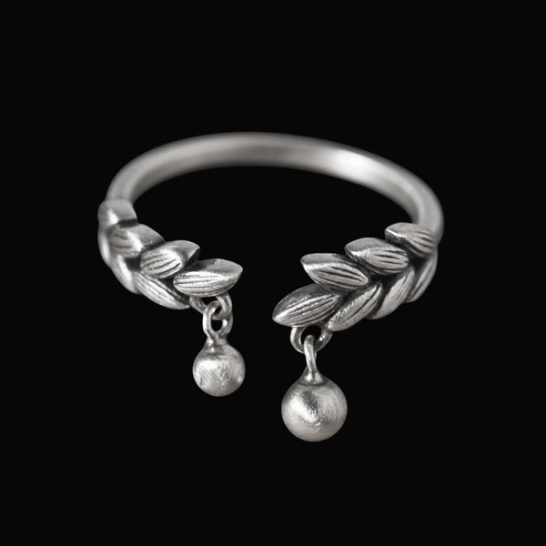 Harvest of Freyr Ring - Norse Women's Ring - Close-up | Epic Loot Shop