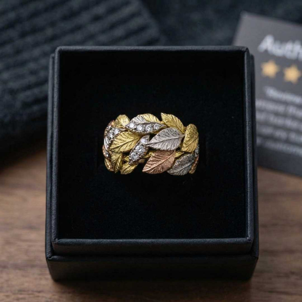 Northern Leaves - Norse Women's Ring - Close-up | Epic Loot Shop