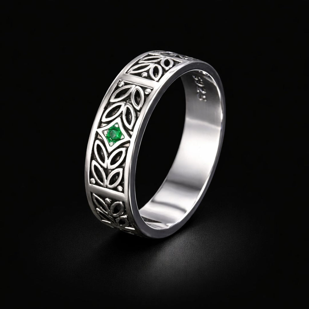 Verdant Knot Ring