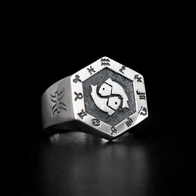 Pisces Zodiac Ring