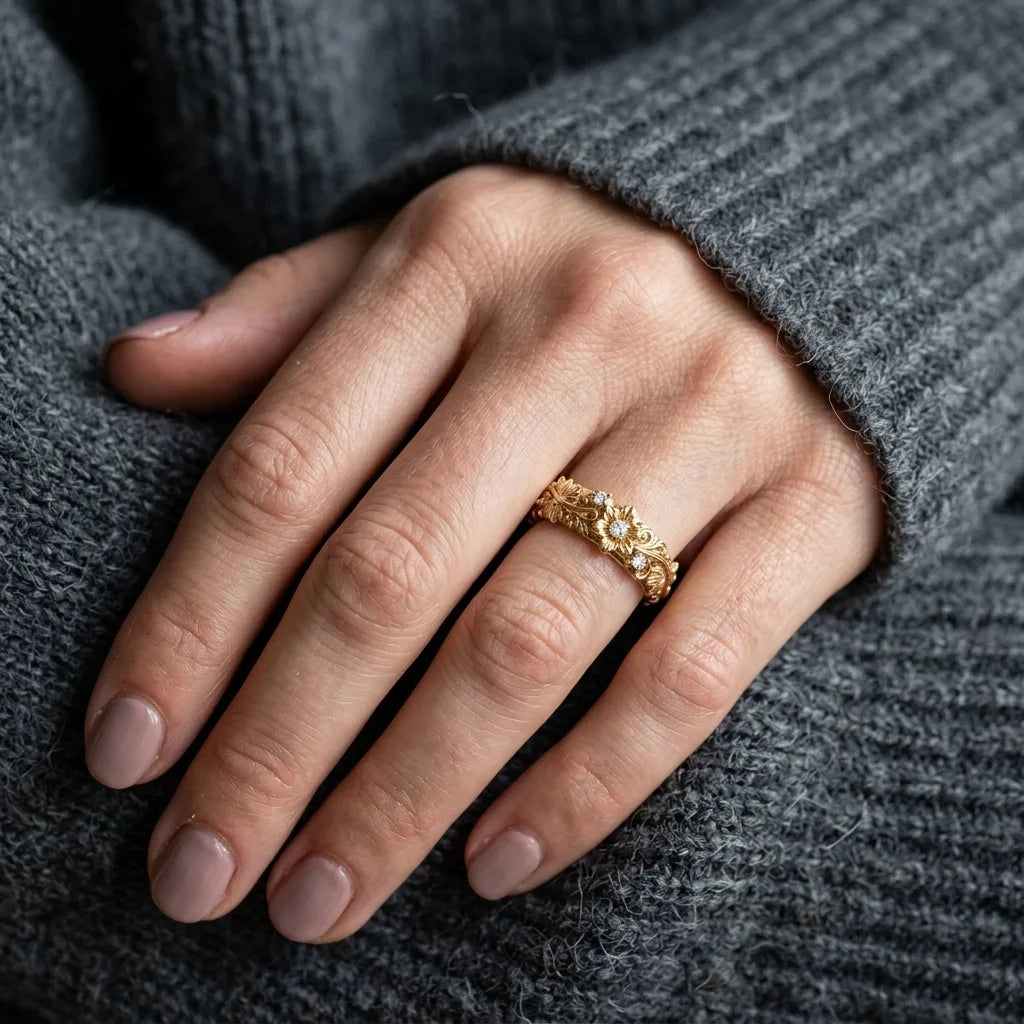 WINTER BLOSSOM RING