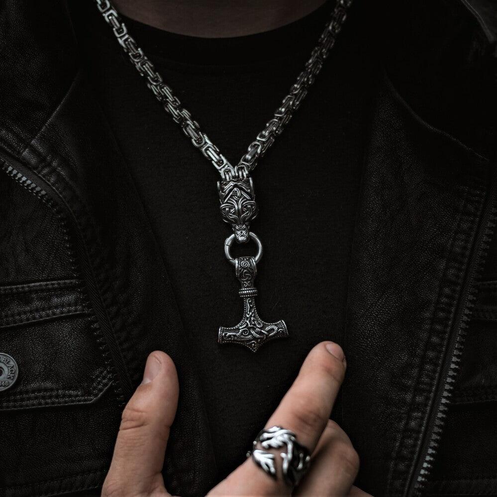 King Chain Fenrir Holding Mjolnir Pendant