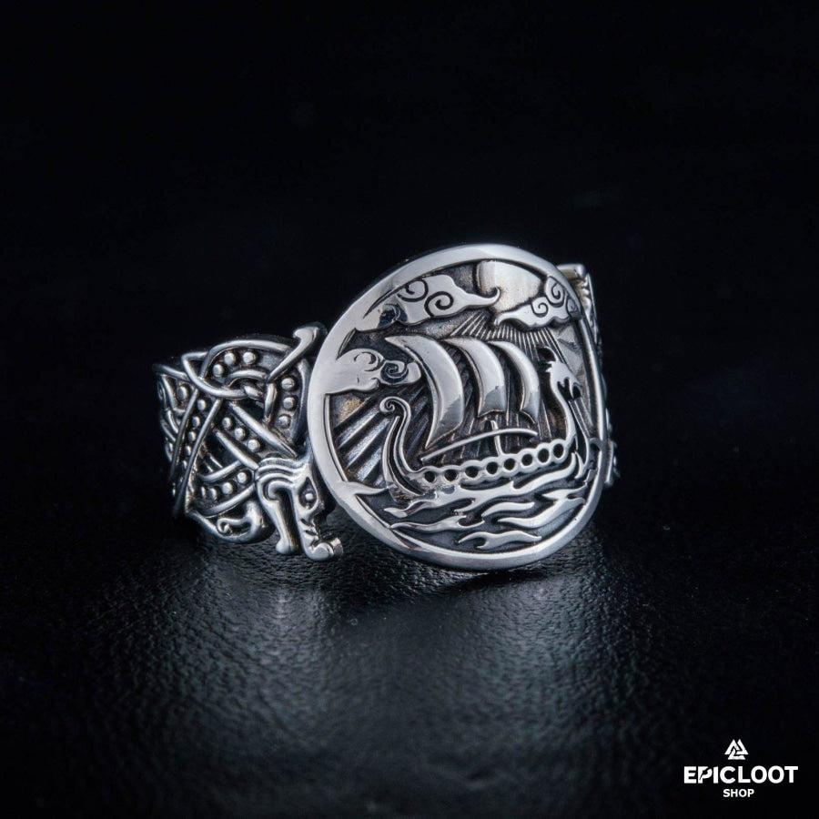 925 silver Drakkar Long ship Ring Wolf Design