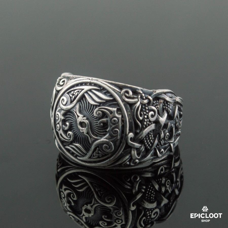 925 silver Raven Ring with Mammen Carving