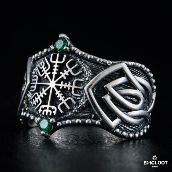925 silver Vegvisir Ring Nordic Designs - Handcrafted Viking Ring - Close-up | Epic Loot Shop