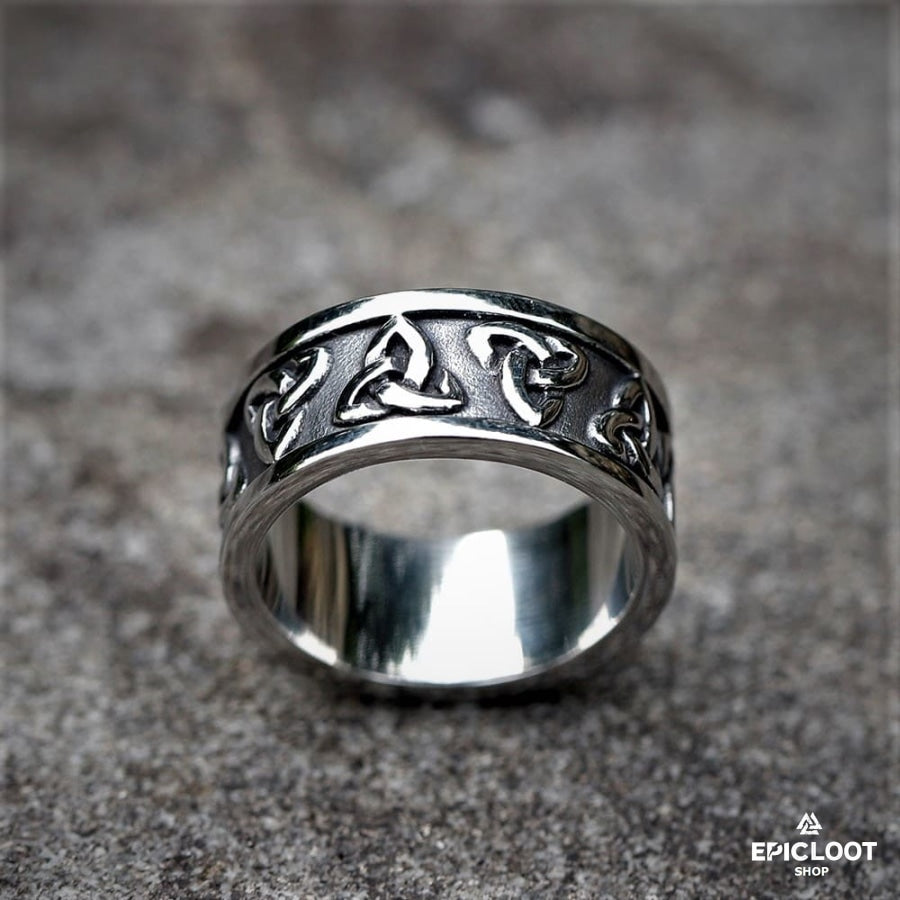 Trinity Knot Nordic Ring