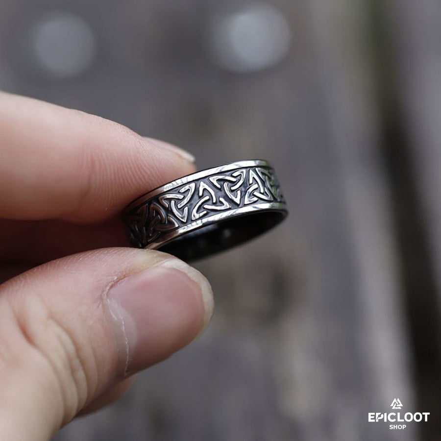 Trinity Knot Nordic Ring