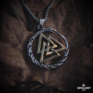 Valknut-Halskette, Umgeben von Jormungandr